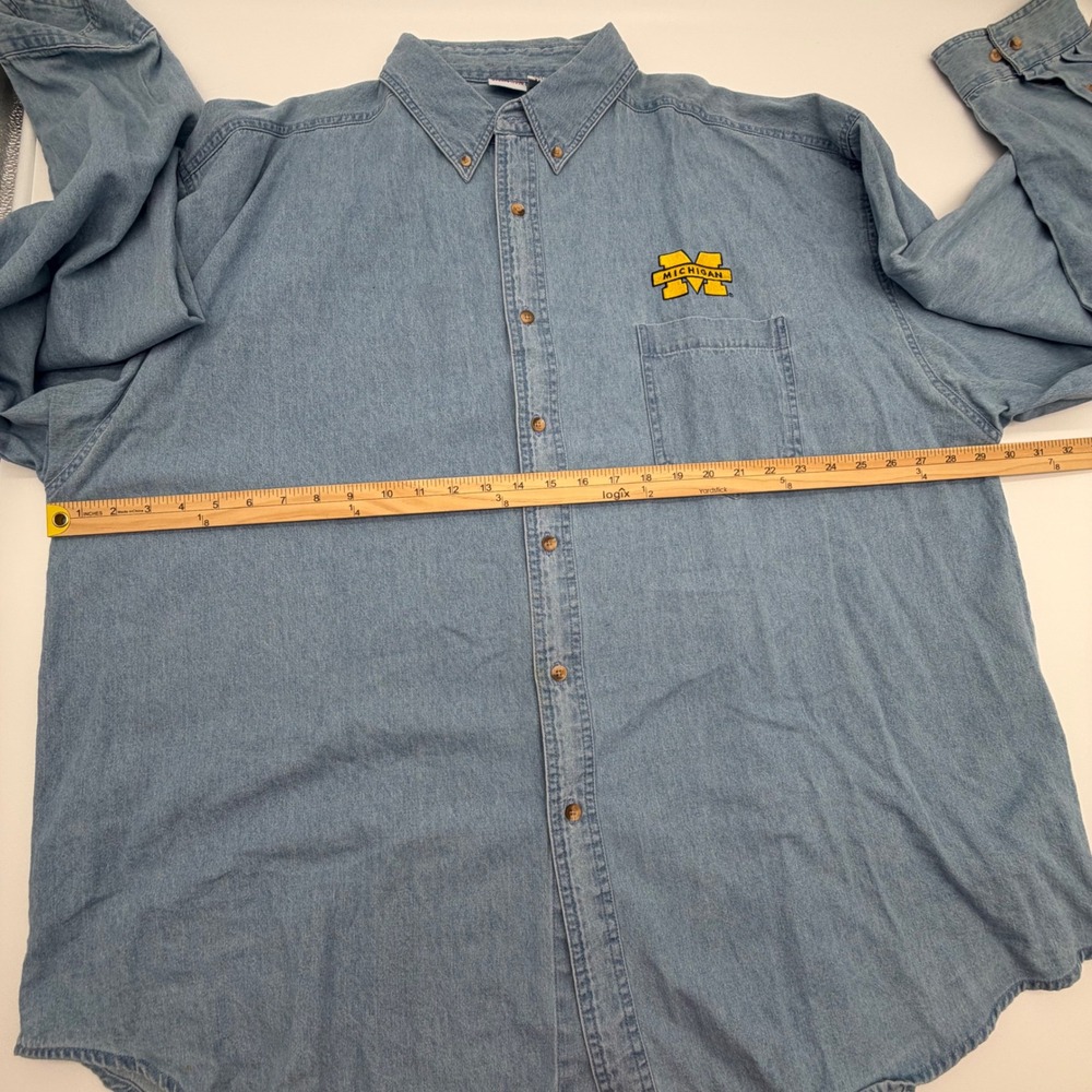 True Fan Michigan Wolverines Denim Shirt Mens XXXL Light Wash Cotton Button Down - Picture 7 of 9